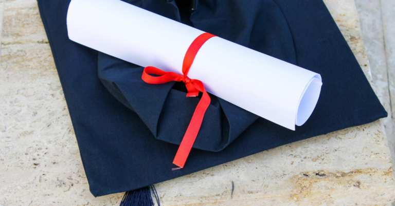 Fully Funded Scholarships in Canada: SFU Undergraduate Scholars Entrance Scholarship 2027-2028